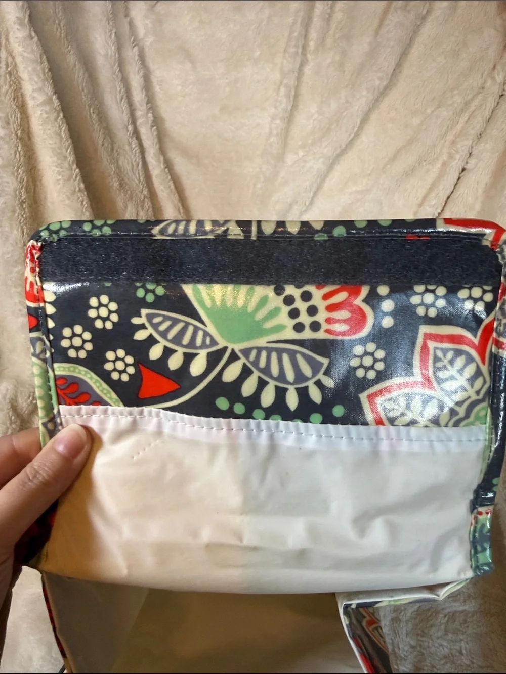 Vera Bradley Insulated Lunch Bag Floral Paisley Navy Red Green 22460-374 Bag